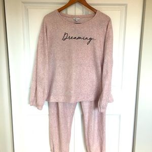 Cozy fleece PJs size L